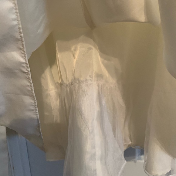 Ivory Dress - Picture 6 of 6